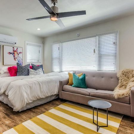 Long Beach Studio Suites Экстерьер фото