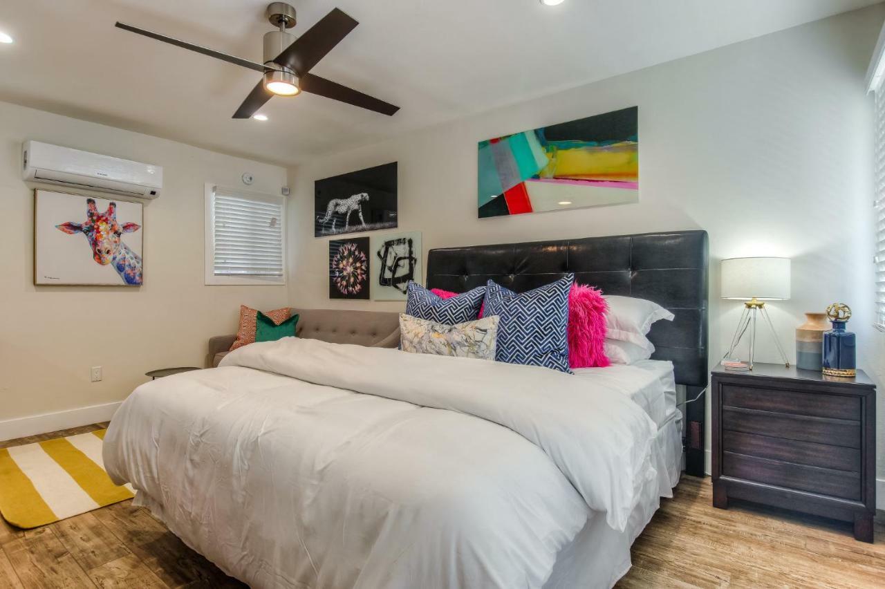 Long Beach Studio Suites Экстерьер фото